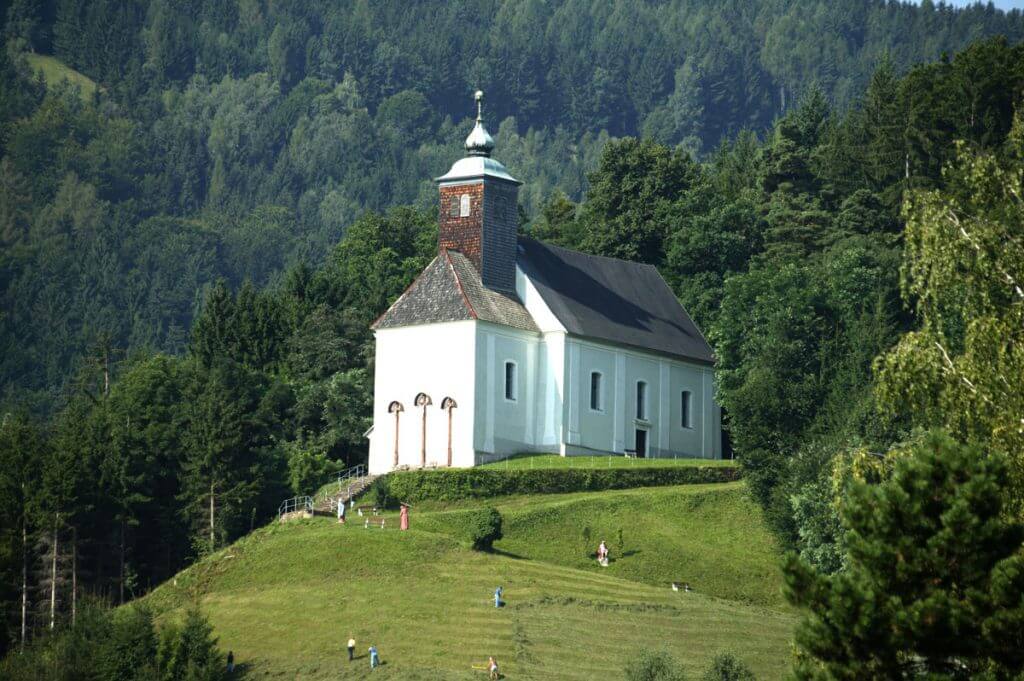 Ansicht der Josefikirche von Schwanberg